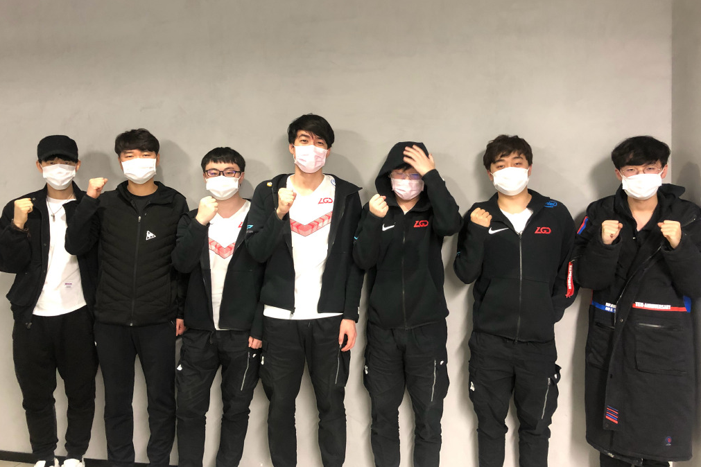 马来西亚队完胜法国队，黄鸭组合状态火热