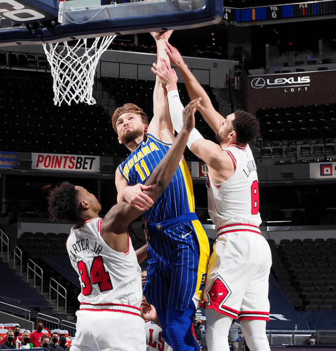 76人逆转太阳,拉文刷新纪录 76人逆转太阳,拉文刷新纪录