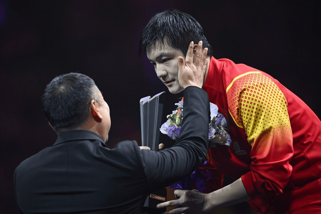 中国队翻盘波兰队,波尔刷新纪录 中国队翻盘波兰队,波尔刷新纪录