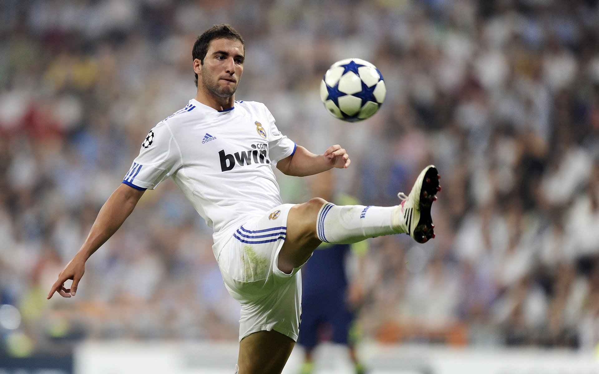 哈利伯顿的魔法,当关键先生在公牛硬仗中降服独行侠